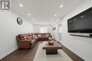 2353 WILDWOOD CRESCENT Pickering (Brock Ridge) Ontario photo 12