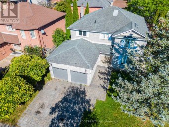 2353 WILDWOOD CRESCENT Pickering (Brock Ridge) Ontario photo 2