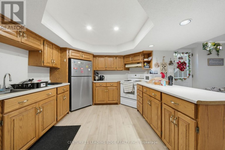 2353 WILDWOOD CRESCENT, Pickering (Brock Ridge), Ontario, L1X2N1