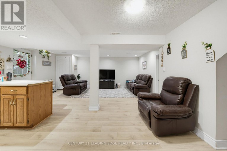 2353 WILDWOOD CRESCENT, Pickering (Brock Ridge), Ontario, L1X2N1