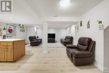 2353 WILDWOOD CRESCENT Pickering (Brock Ridge) Ontario photo 42