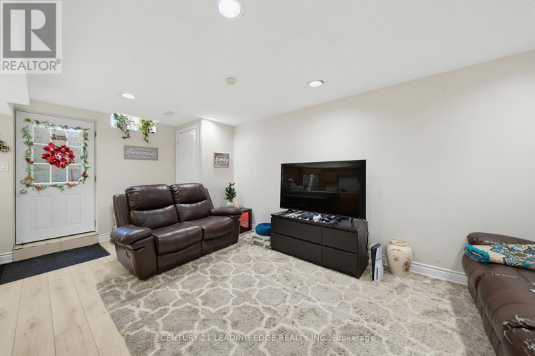 2353 WILDWOOD CRESCENT, Pickering (Brock Ridge), Ontario, L1X2N1