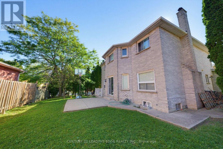 2353 WILDWOOD CRESCENT, Pickering (Brock Ridge), Ontario, L1X2N1