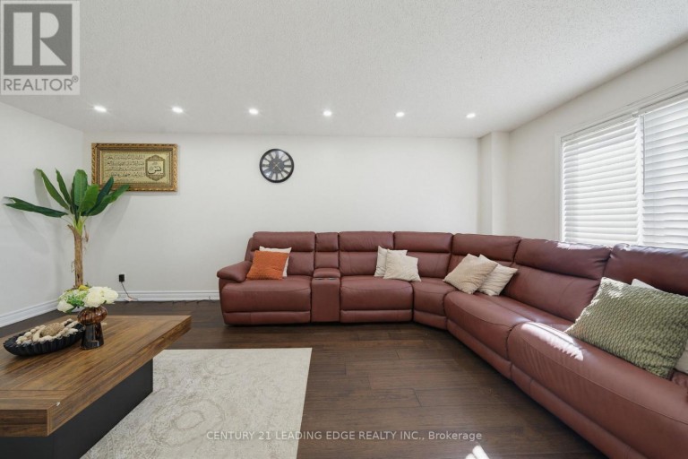 2353 WILDWOOD CRESCENT, Pickering (Brock Ridge), Ontario, L1X2N1