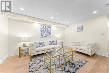 107 CRYSTALVIEW CRESCENT Brampton (Bram East) Ontario photo 4