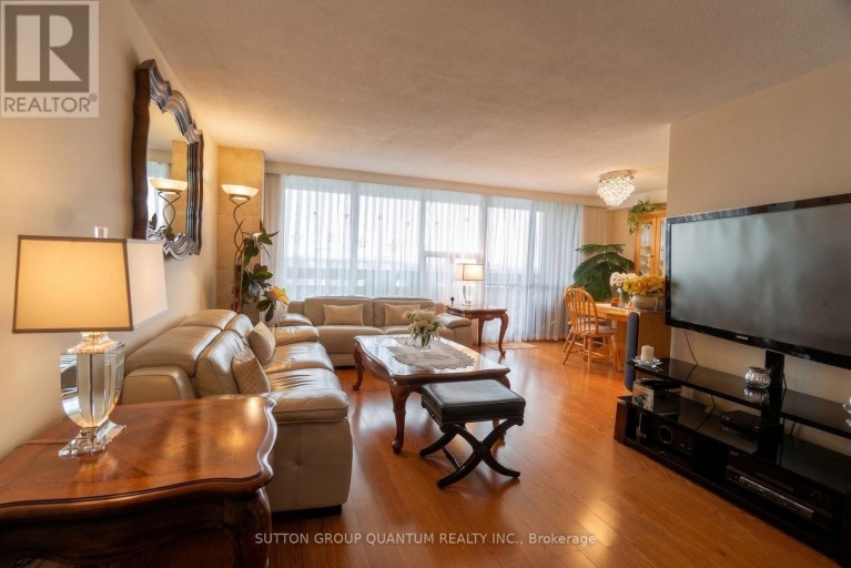 1810 - 11 WINCOTT DRIVE, Toronto (Kingsview Village-The Westway), Ontario, M9R2R9