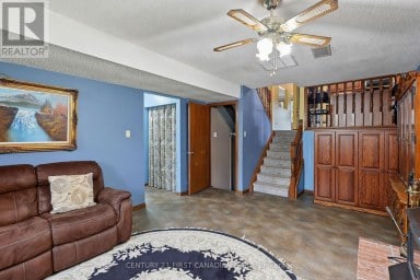 48 CORINTH COURT London East (East A) Ontario photo 20