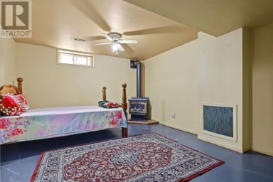 48 CORINTH COURT London East (East A) Ontario photo 27