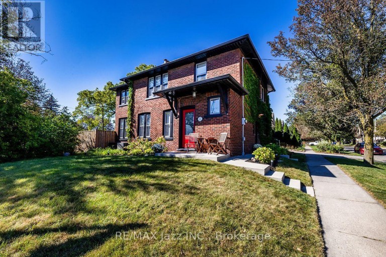 142 ADELAIDE AVENUE W, Oshawa (O'Neill), Ontario, L1G1Y8