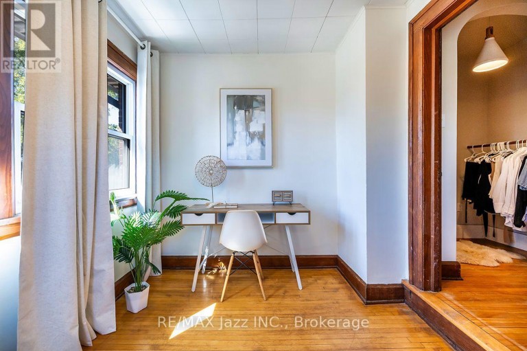 142 ADELAIDE AVENUE W, Oshawa (O'Neill), Ontario, L1G1Y8