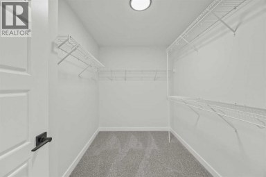 37 Sora Gardens SE Calgary Alberta photo 27