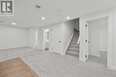 37 Sora Gardens SE Calgary Alberta photo 37
