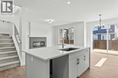 37 Sora Gardens SE Calgary Alberta photo 7