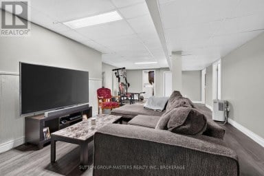 22 QUINTE AVENUE Loyalist (Amherstview) Ontario photo 26