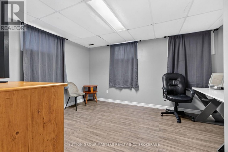 22 QUINTE AVENUE, Loyalist (Amherstview), Ontario, K7N1E5