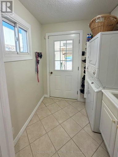 227 HICKLING TRAIL, Barrie (Grove East), Ontario, L4M5W6