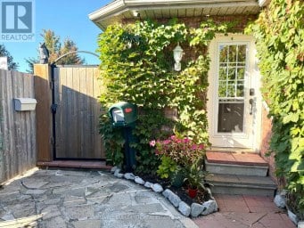 227 HICKLING TRAIL Barrie (Grove East) Ontario photo 36