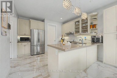 24 HAVERTY TRAIL Brampton (Northwest Brampton) Ontario photo 16