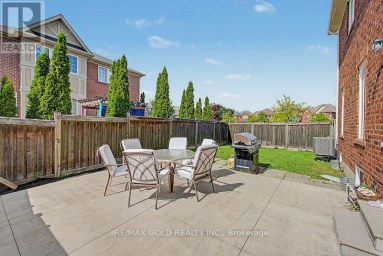 24 HAVERTY TRAIL Brampton (Northwest Brampton) Ontario photo 7