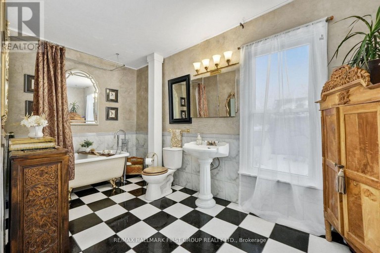 54 TORONTO STREET, Cramahe (Colborne), Ontario, K0K1S0