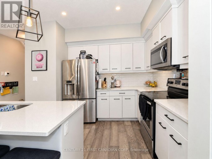 77 - 601 LIONS PARK DRIVE, Strathroy-Caradoc (Mount Brydges), Ontario, N0L1W0