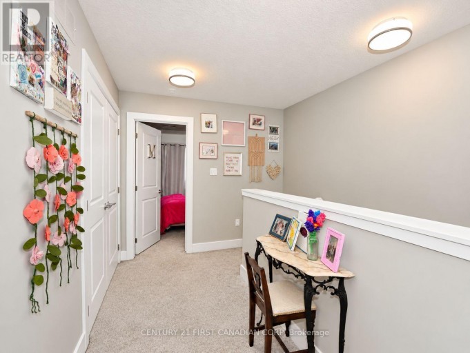 77 - 601 LIONS PARK DRIVE, Strathroy-Caradoc (Mount Brydges), Ontario, N0L1W0