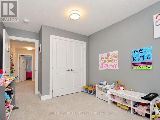 77 - 601 LIONS PARK DRIVE, Strathroy-Caradoc (Mount Brydges), Ontario, N0L1W0