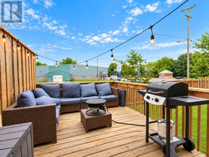 77 - 601 LIONS PARK DRIVE, Strathroy-Caradoc (Mount Brydges), Ontario, N0L1W0