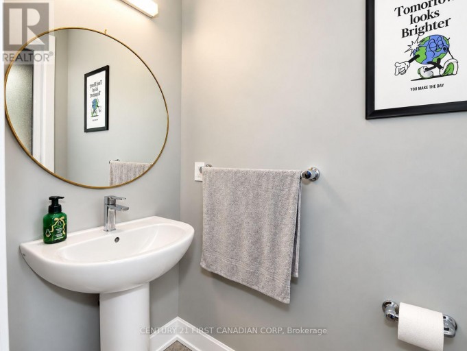 77 - 601 LIONS PARK DRIVE, Strathroy-Caradoc (Mount Brydges), Ontario, N0L1W0