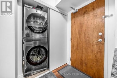322 - 60 FAIRFAX CRESCENT Toronto (Clairlea-Birchmount) Ontario photo 7