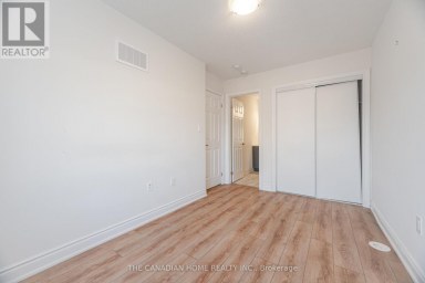 241 DANZATORE PATH Oshawa (Windfields) Ontario photo 32