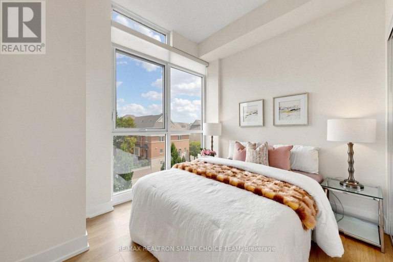 349 - 9471 YONGE STREET, Richmond Hill (Observatory), Ontario, L4C0Z5