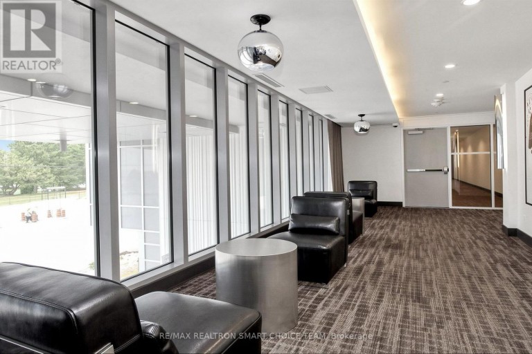 349 - 9471 YONGE STREET, Richmond Hill (Observatory), Ontario, L4C0Z5