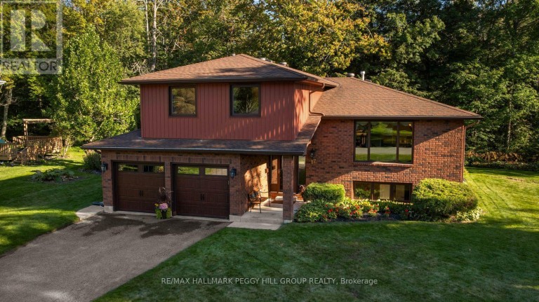 17 HOLLOWAY LANE, Springwater (Midhurst), Ontario, L9X0M7