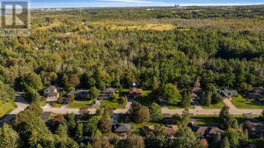 17 HOLLOWAY LANE Springwater (Midhurst) Ontario photo 17