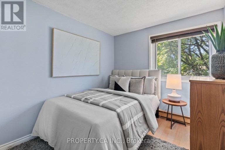 37 GLADSTONE SQUARE, Brampton (Northgate), Ontario, L6S2H5