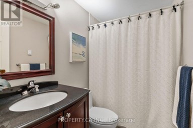 37 GLADSTONE SQUARE Brampton (Northgate) Ontario photo 19