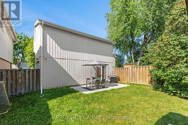 37 GLADSTONE SQUARE, Brampton (Northgate), Ontario, L6S2H5