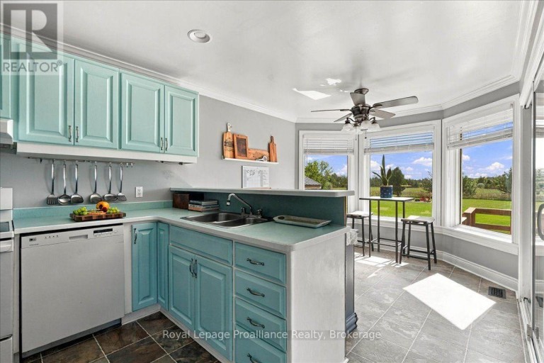1116 COUNTY RD 8, Prince Edward County (Picton), Ontario, K0K2T0