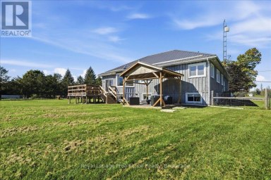 1116 COUNTY RD 8 Prince Edward County (Picton) Ontario photo 41