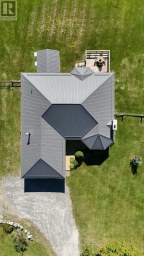 1116 COUNTY RD 8 Prince Edward County (Picton) Ontario photo 48