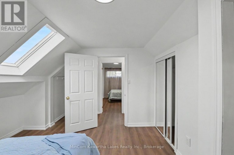 811 MORPHET AVENUE, Peterborough (Otonabee Ward 1), Ontario, K9J2X7
