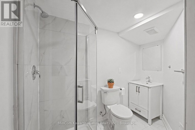 811 MORPHET AVENUE, Peterborough (Otonabee Ward 1), Ontario, K9J2X7
