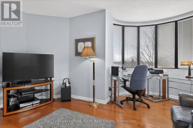 502 - 1818 CHERRYHILL ROAD Peterborough (Monaghan Ward 2) Ontario photo 21