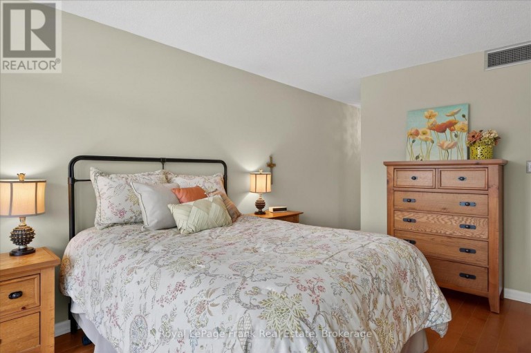 502 - 1818 CHERRYHILL ROAD, Peterborough (Monaghan Ward 2), Ontario, K9K1S6