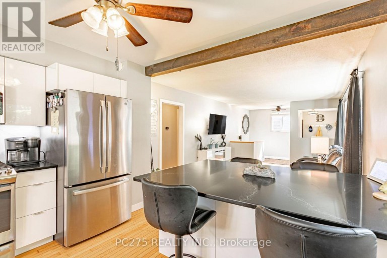 82 CENTRE STREET, Huron East (Seaforth), Ontario, N0K1W0