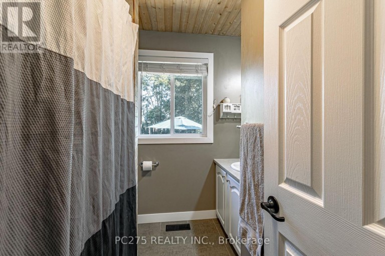 82 CENTRE STREET, Huron East (Seaforth), Ontario, N0K1W0
