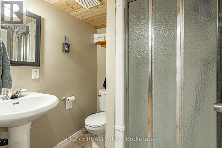 82 CENTRE STREET, Huron East (Seaforth), Ontario, N0K1W0