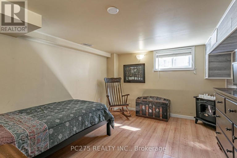 82 CENTRE STREET, Huron East (Seaforth), Ontario, N0K1W0