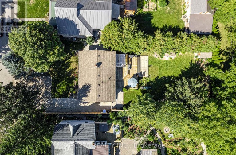 82 CENTRE STREET, Huron East (Seaforth), Ontario, N0K1W0